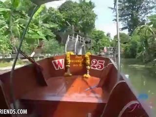 Moka mora пиеси с вашият кур pov стил