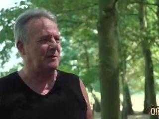 Enchanting i ri flokëkuqe seducing gjyshi dhe ka i mrekullueshëm seks film me atë