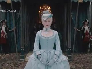Знаменитост кирстен dunst накрая гол