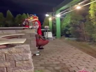 This how bartenders really be in the club