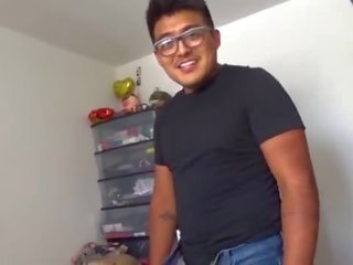 Su primer vid de Angelito