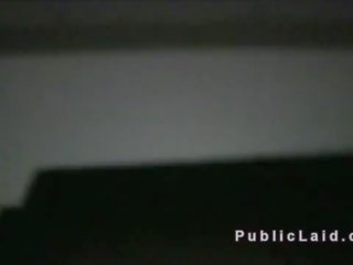 Унгарски гадно голям член в публичен