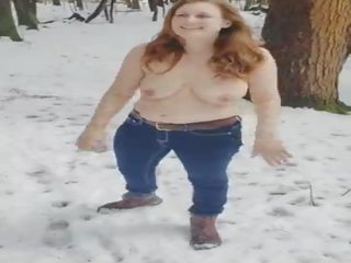 Shy Milf forced to strip naked and suck phallus in a public park&colon; Mindy Sparkle