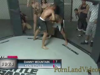 Νέος ξανθός/ιά alexis texas γαμήσι με κόσμος battle champion