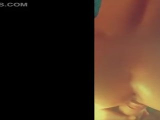 브루 넷의 사람 와 에이 매우 기쁜 바보 촬영 집에서 만드는 섹스 영화