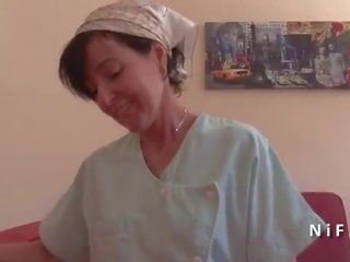 French mom seduces youth and gives her ass next thing right after rimming
