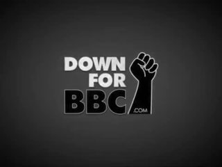 ลง สำหรับ bbc&colon; sadie blair เต็มไปด้วย ด้วย isiah maxwell สัตว์ประหลาด 10 นิ้ว