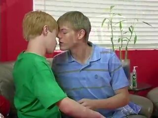 Mladiství homosexuálové vyhnout se diskuse pro zkurvenej zábava